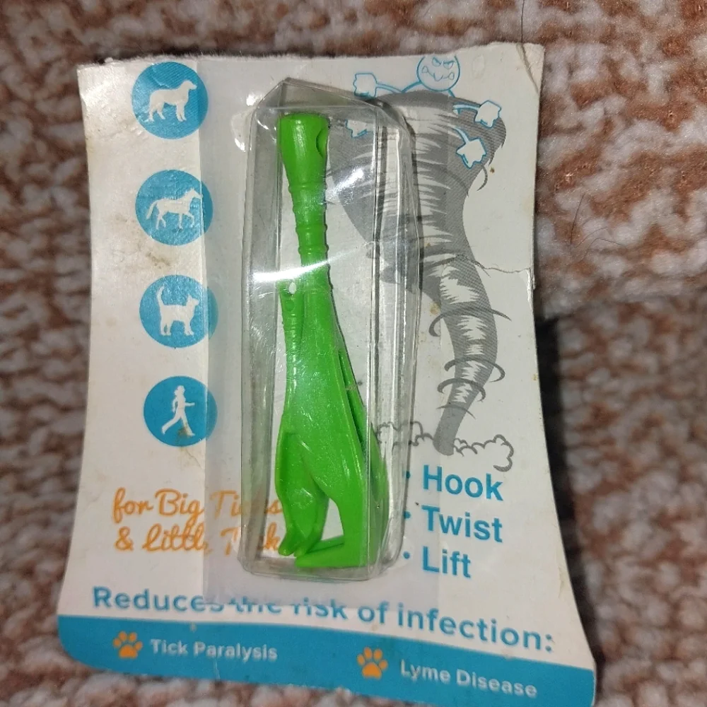 Green Tick Removal Tool